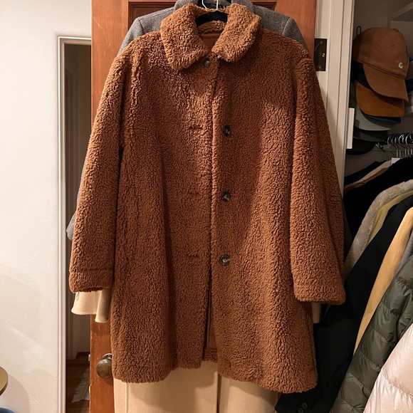 Uniqlo Jackets & Blazers - Uniqlo teddy jacket